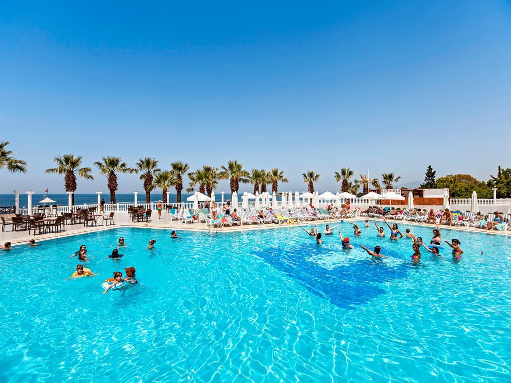 Club Tarhan Beach 디딤 외부 사진
